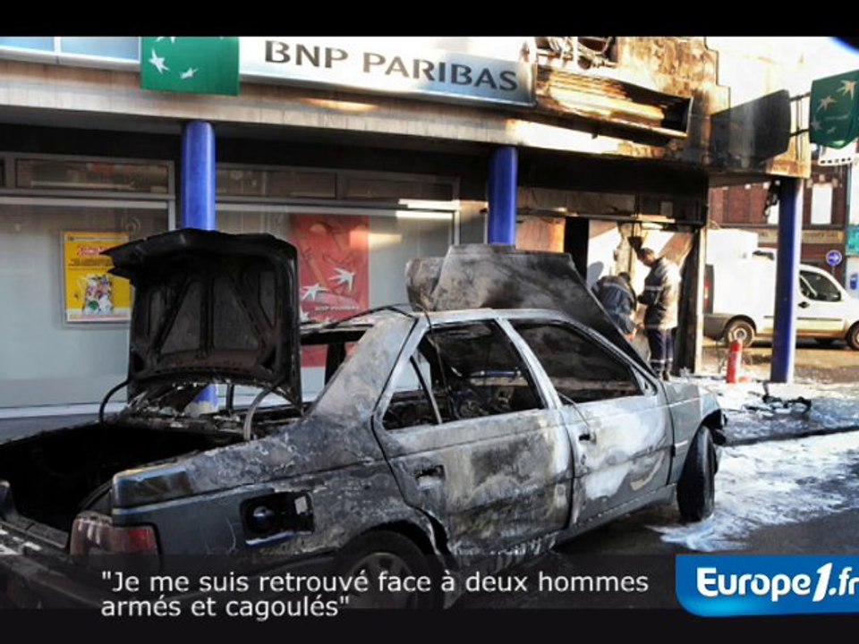 "Face à 2 hommes armés et cagoulés"