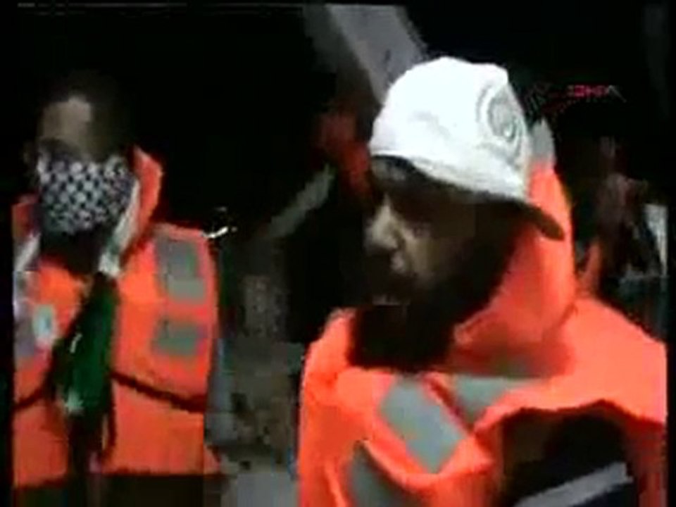 La Flotille de la Liberté Attaquée par l'Armée Sioniste