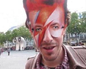 Flashmob Ziggy Stardust à Beaubourg