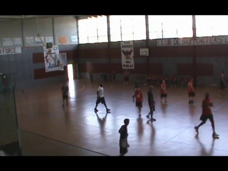 supporters du sbc Face au champion de france 2010 Sorgues