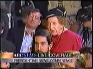 76 Clinton Interrogé sur les Camps FEMA