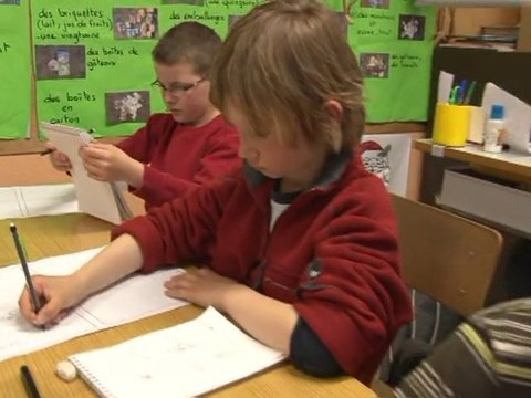 AGORA L'EMISSION 98 : UN ATELIER BANDE-DESSINEE ET DE CREATION CERAMIQUE