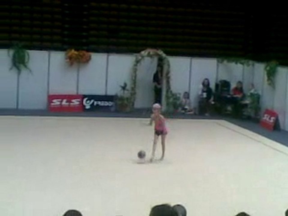 Eugenia Amourskaya 2000 GRE hoop and Anna Wolf 2001 GER ball