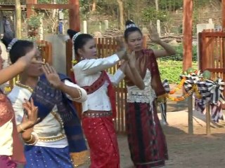 Danse de Mahaxay Ban Na Teui LAOS