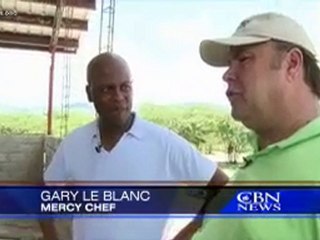 Mercy Chefs Feed the Hungry - CBN.com
