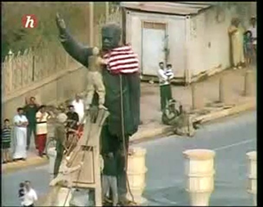 66 bis Hoax Statue Saddam Propaganda