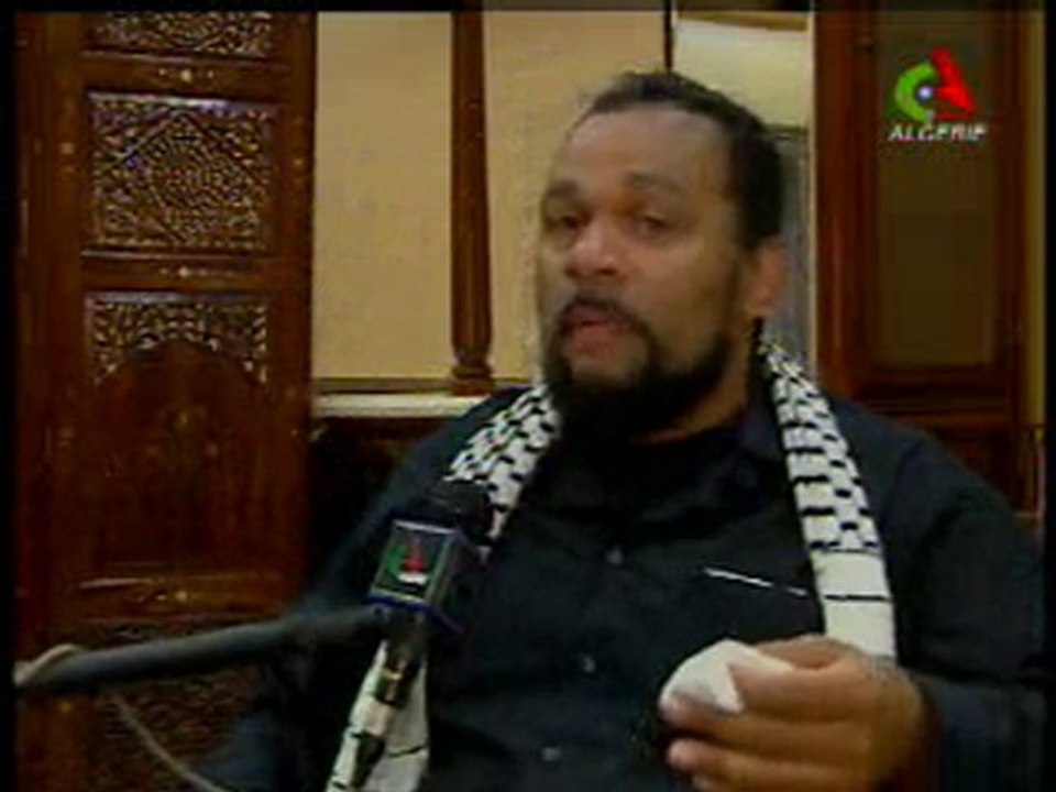 Dieudonné se produit en Algérie