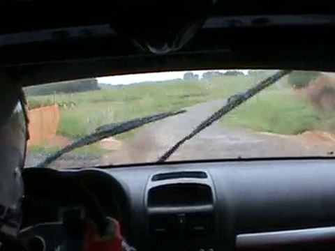 paulin- degletagne n°83 ES9 rallyes des vins macon 2010