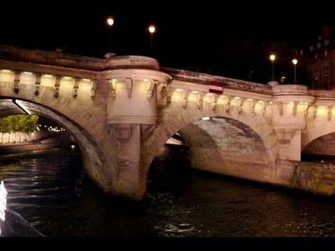 N°16 PARIS DINER EN BATEAU MOUCHE N°2 © MARTINE ANCIAUX