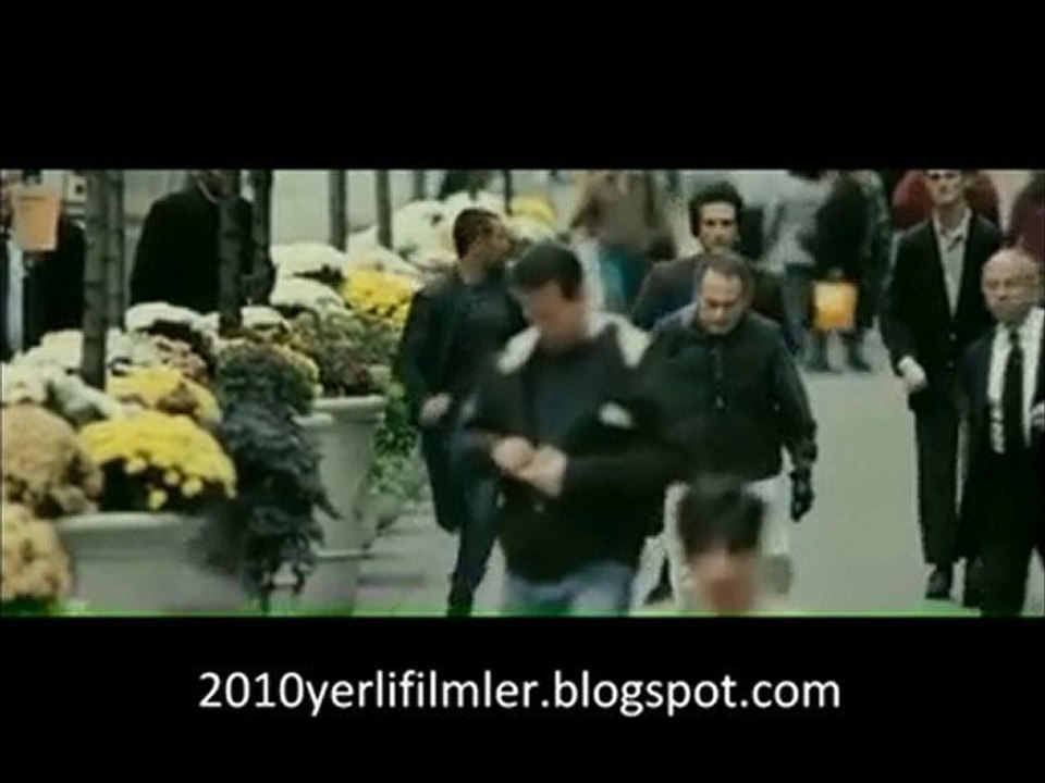 New York'ta Beş Minare Fragman