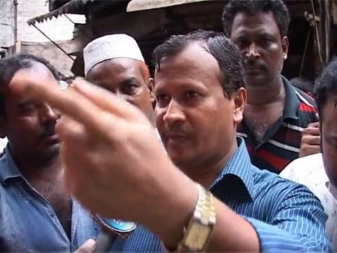 Dhaka blaze kills 117, injures hundreds