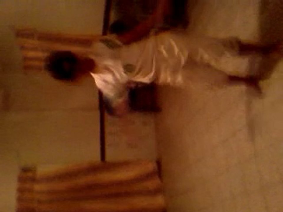mec danse sur un chaikh