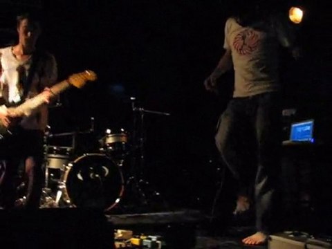 Green Vaughan Mai 2010 L'Oreille Qui Traîne #1