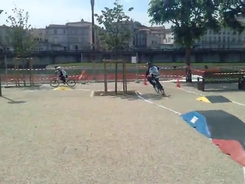 V050610_16.100001