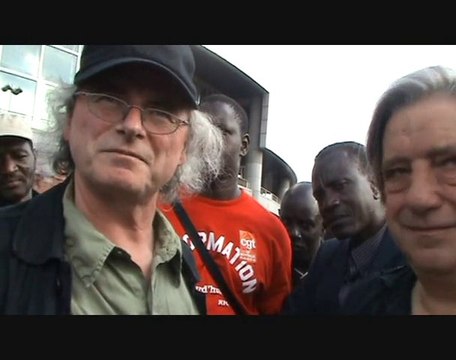 SANS PAPIERS: LA GROSSE GALERE ET SOUFFRANCE