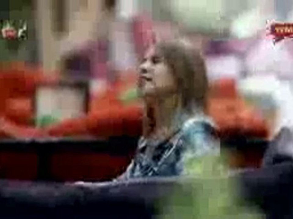 Yıldız Usmonova - Beni Kovma Kalbinden 2010www.akgulfm.com