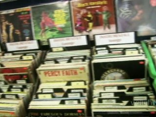 How to Collect Vinyl Records