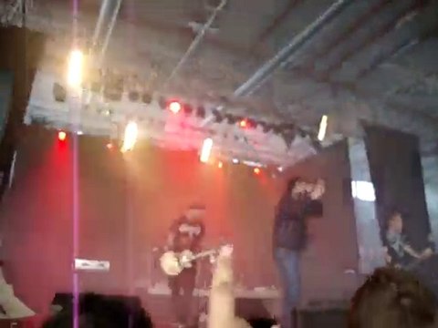 Mass Hysteria - World on fire , Metallurgicales Denain 5/06