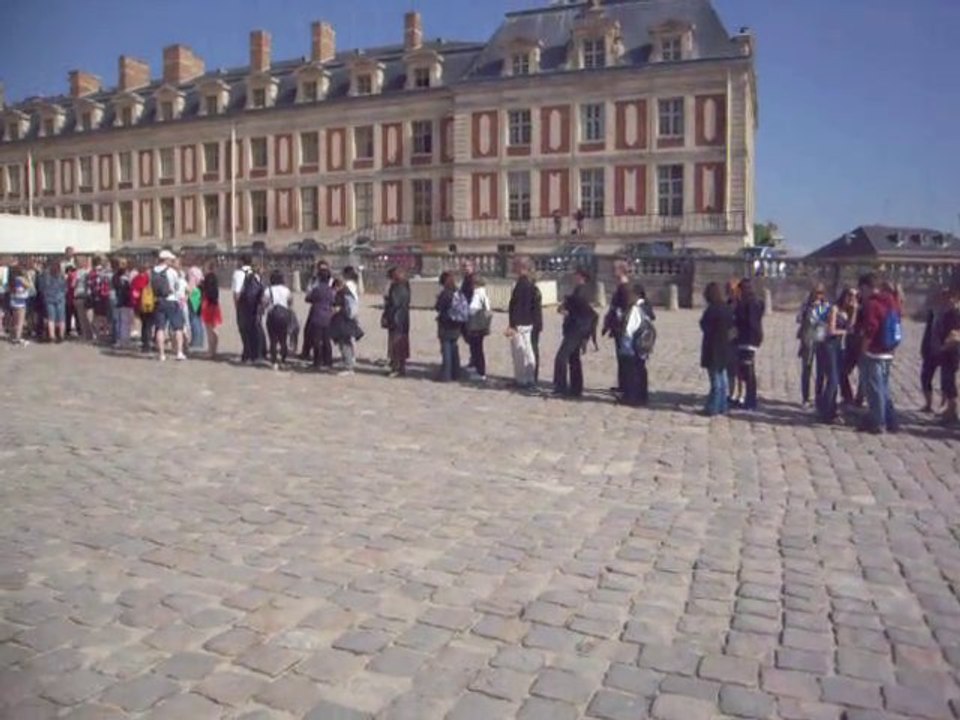 File d'attente à Versailles  | 04.10