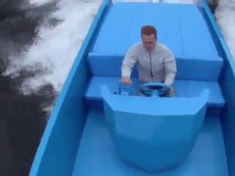 RAL 5015 - Sculpture nautique par Xavier Veilhan