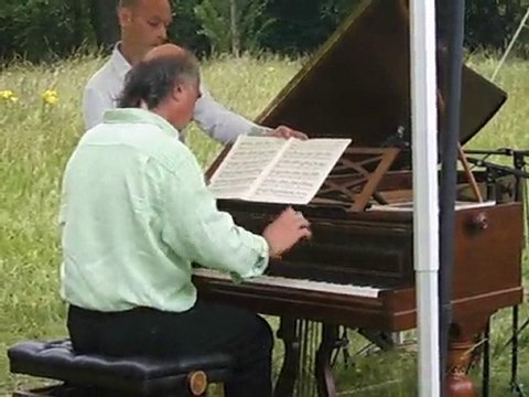 MALMAISON C Patrick Scheyder au piano romantique (1846)