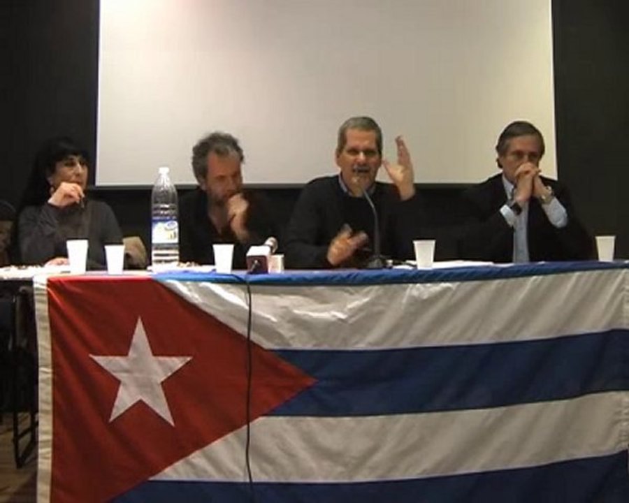 Diálogo con Enrique Ubieta, Willy Toledo y Willy Meyer 2