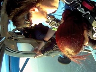 (What symbolises Live Beyond Nine to Five?)