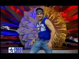 Dance with your Favourite Stars - Zara Nachke Dikha Contest!