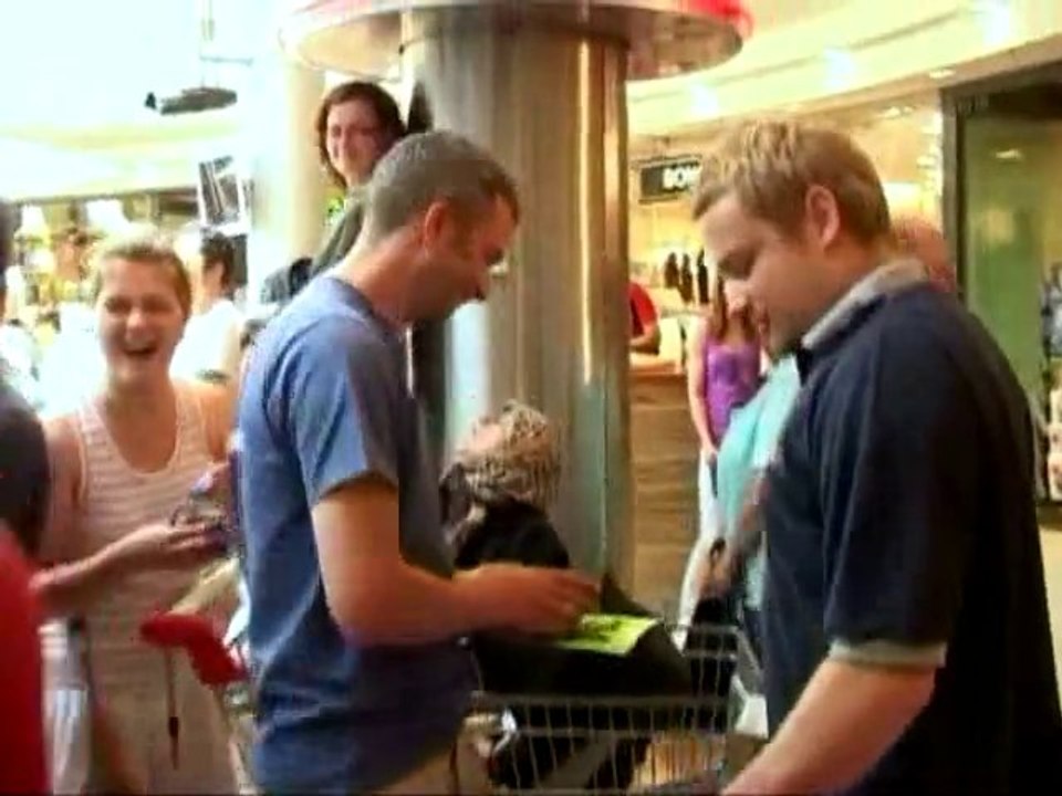 « Ventes aux enchères de bagages  par la Lufthansa »