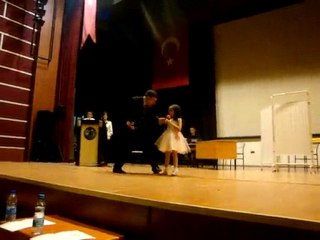 EFSANE MÜFTÜ VE MİNİK NİHAN ALAY MARŞINI OKUDULAR--AKM