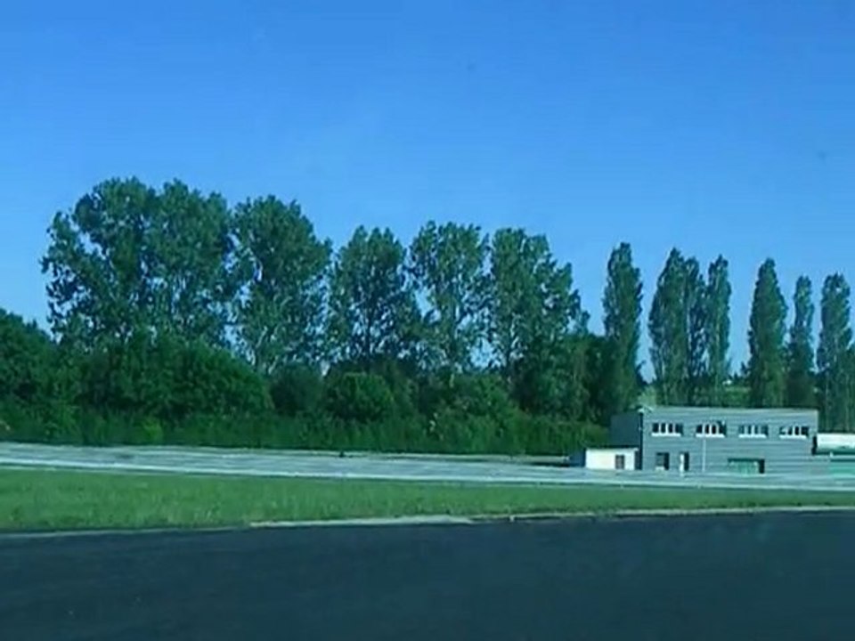 Xantia activa Circuit la Chatre Parade