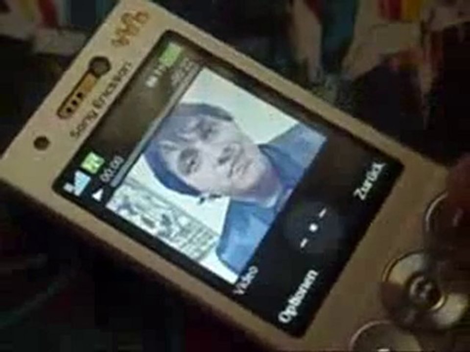 Sony_Ericsson_W705_Wlan_Youtube