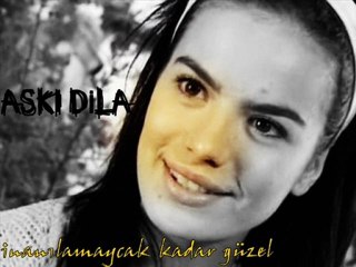 hasretinle yandı gönlüm