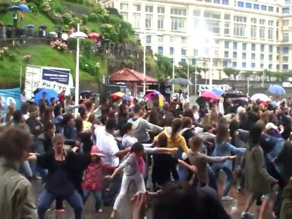 Flash mob à biarritz le 8 juin 2010
