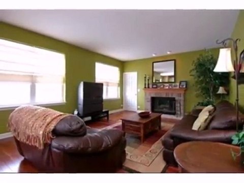 Homes for Sale - 3114 Chalkstone Ave - Elgin, IL 60124 - Col