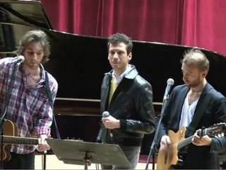 Trio dans les Balkans : Souchon, Rault, Beaupain