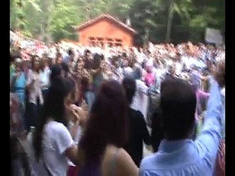 artvinliler pikniği bayar şahin -bizim yaşar düeti canlı