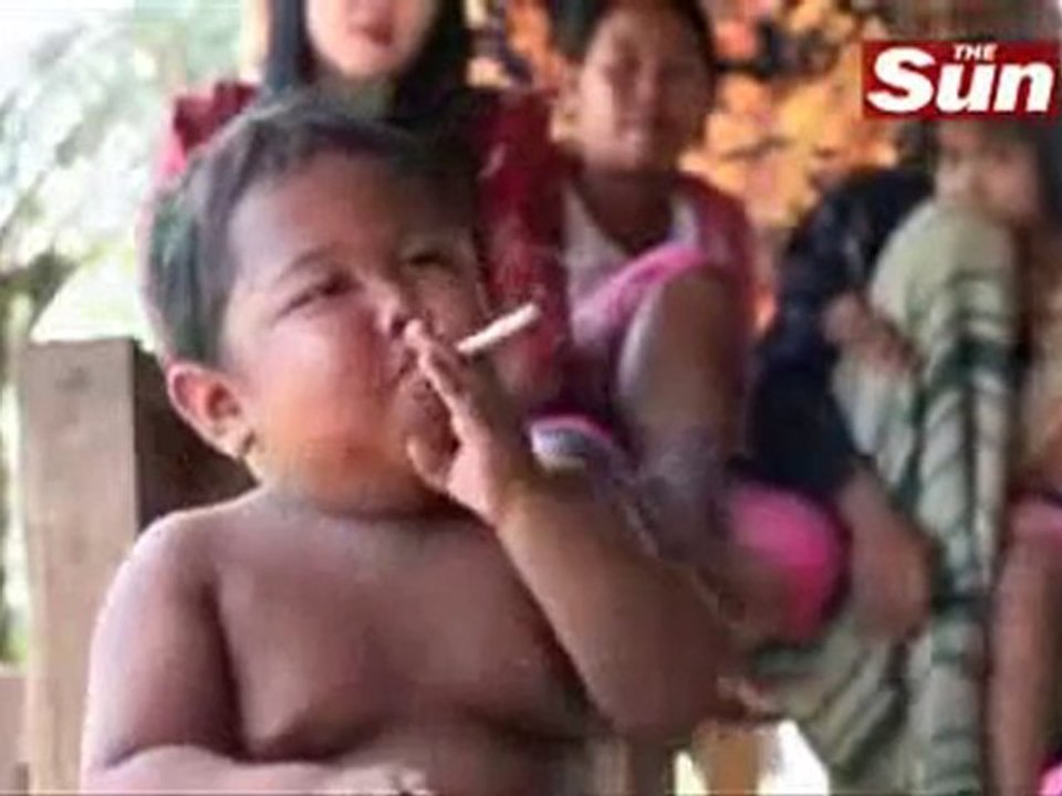 Bebe De 2 Ans Qui Fume Video Dailymotion