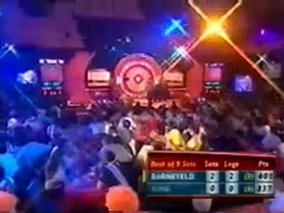 Darts - Best opening leg Ever!!! Barney vs. King WC 2003