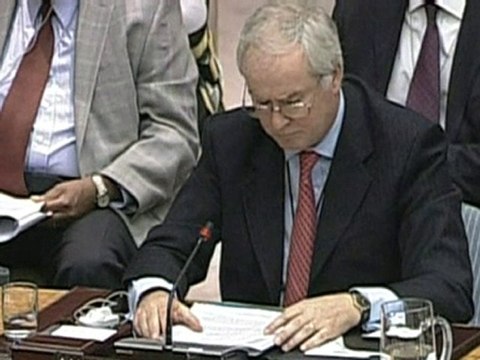 UN votes in favour of sanctions against Iran