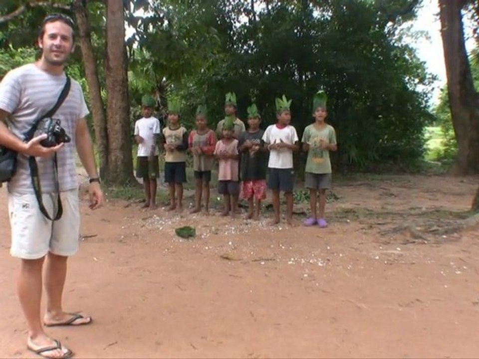 Viaje a Camboya 34 - Niños cantores de los templos de Angkor