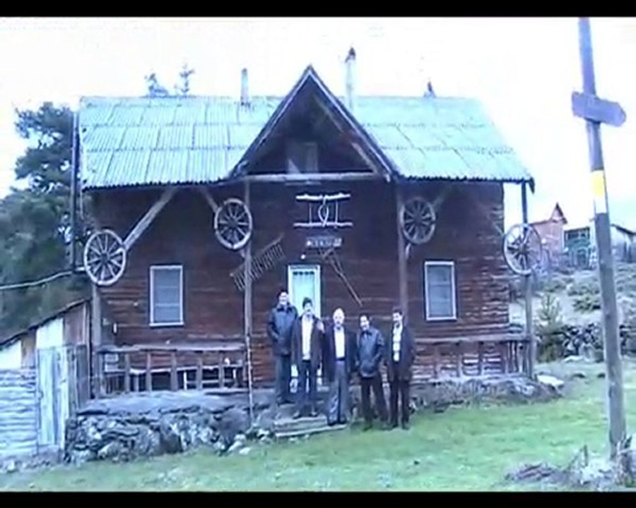 Asrı gurbet harap etmiş köyümü  Kazım ÖZER