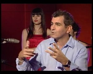 100% Musique-Dancers in Red-13_juin_2010