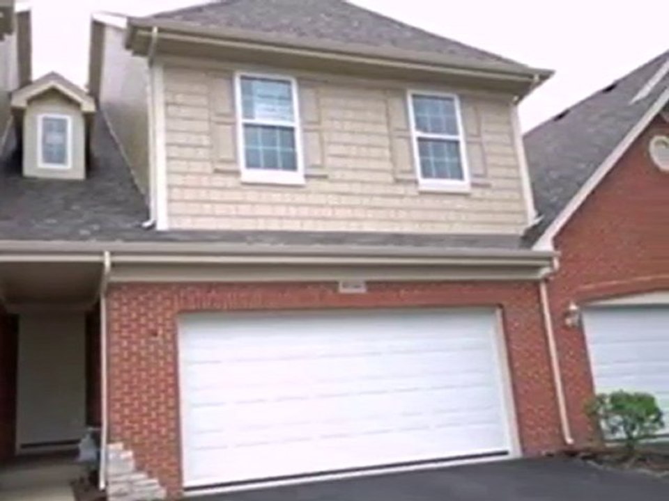 Homes for Sale - 10S463 Carrington Cir # B - Burr Ridge, IL