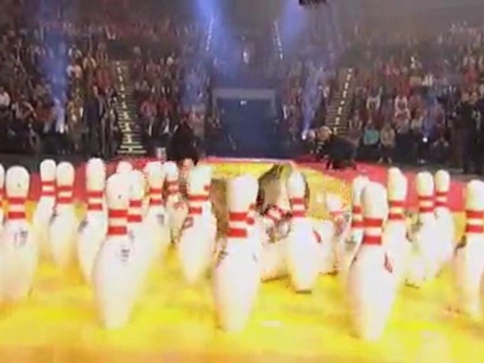 'Satellite' by Lena in der SKL-Show