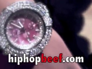 Beanie Sigel showing everyone that he's still doing good wit