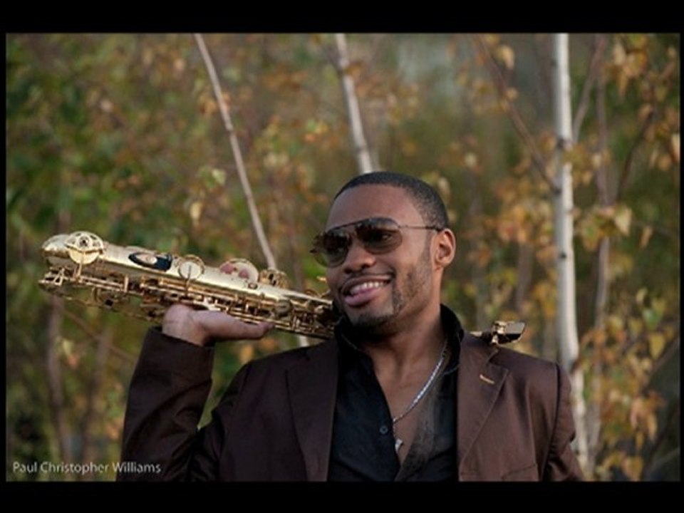 Tyrone Smith - Playing It By Ear _ Promo