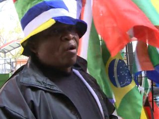 Le pays "arc-en-ciel" se prépare à la veille du Mondial