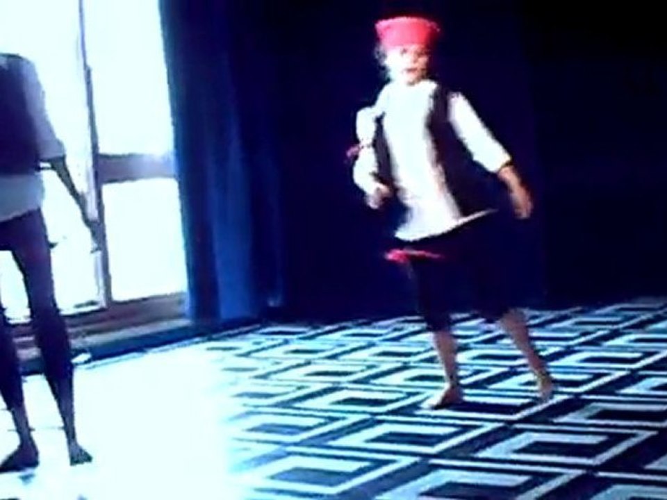 spectacle de danse de Miya (2010), 1ère partie