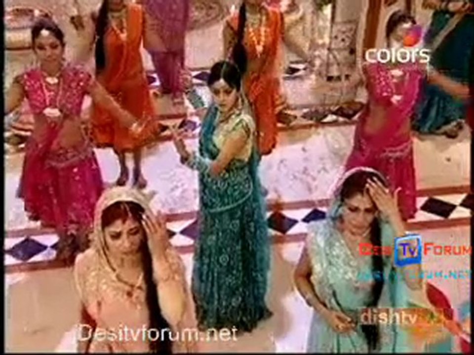 Ganga - 11th June 2010 Watch Online Pt2